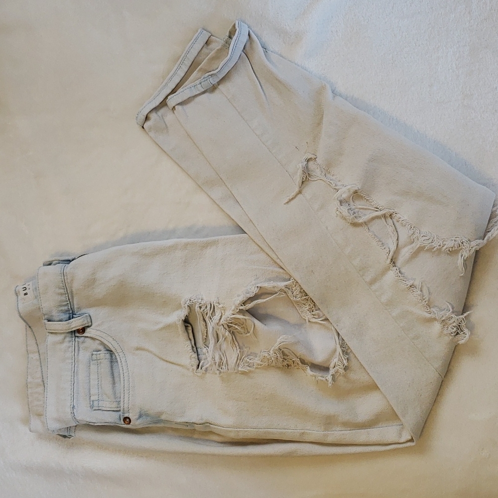 Bullhead jeans, size 3, light denim